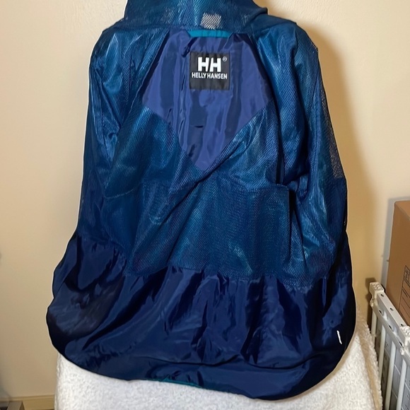 Helly Hansen Packable Rain Jacket Size Medium - Picture 10 of 12